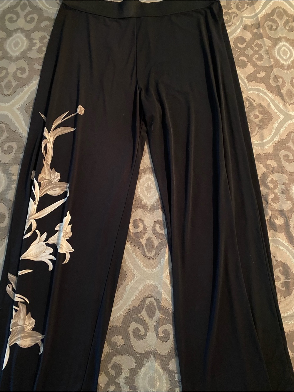 Alfani XL Black Wide Leg Palazzo Pants Floral Lily Graphic Print Flowy Comfort